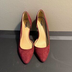 Charlotte Russe Burgundy Suede Pointed-Toe Heels